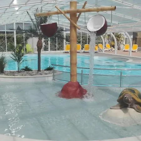 Mobilhome 4 Etoiles - Piscine - Eeieif