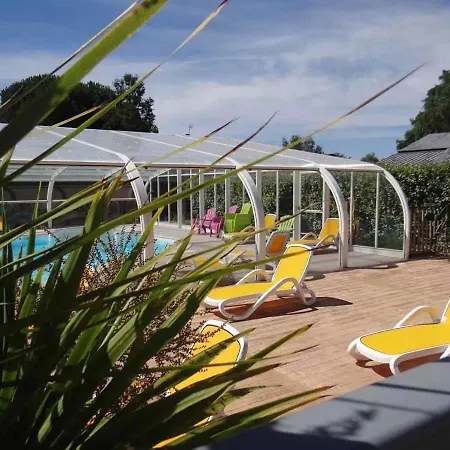 Ferienhaus Mobilhome 4 Etoiles - Piscine - Eeieif Saint-Jean-de-Monts