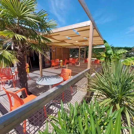 Mobilhome 4 Etoiles - Piscine - Eeieif Ferienhaus Saint-Jean-de-Monts